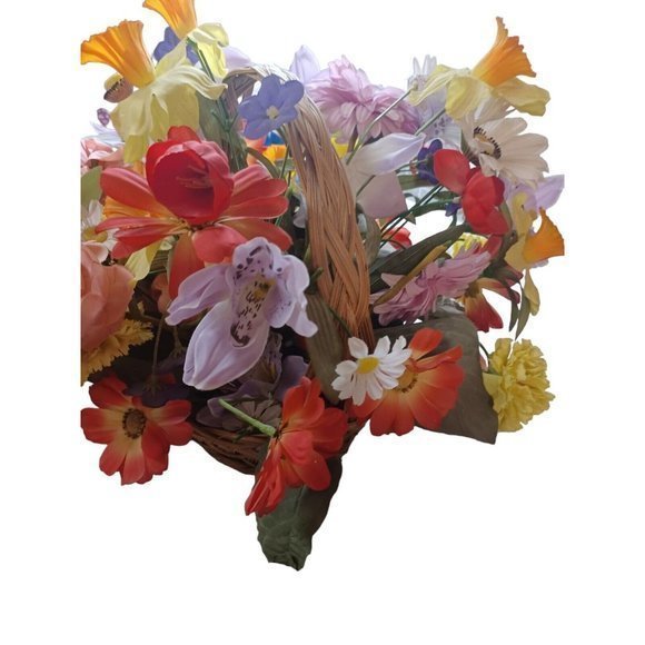 Beautiful Handmade Floral Basket - Picture 3 of 12